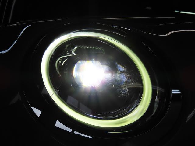 ＭＩＮＩ アイスブルーブラックエディション　認定中古車輌　禁煙　定期点検整備記録簿　３８０台限定特別仕様　外観カラー＋コスモスブラックホイール＋各意匠　６速マニュアル　タッチＨＤＤナビ　前後パークセンサー付バックカメラ　ＬＥＤオートヘッドライト（23枚目）
