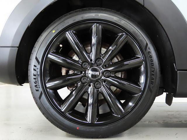 ＭＩＮＩ アイスブルーブラックエディション　認定中古車輌　禁煙　定期点検整備記録簿　３８０台限定特別仕様　外観カラー＋コスモスブラックホイール＋各意匠　６速マニュアル　タッチＨＤＤナビ　前後パークセンサー付バックカメラ　ＬＥＤオートヘッドライト（24枚目）