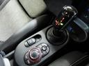 ＭＩＮＩドライビングモード・マニュアルモード付７速ＤＣＴ（ダブルクラッチオートマ）です。３Ｄｒ・５Ｄｒタイプでは珍しい電子タイプサイドブレーキも採用されております。