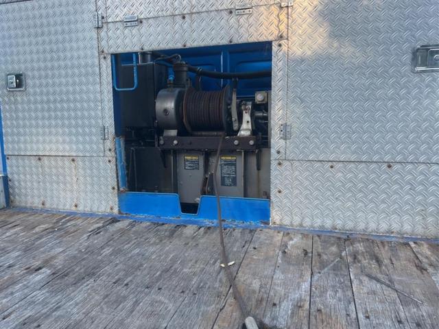 プロフィア 積載車 大型キャリア セルフローダー セーフティーローダー 12.2トン積み ユニックハイキャリア UL-150BRS ハイジャッキ ベッド付 ラジコン ウィンチ付 バックモニター ドライブレコーダー 後輪エアサス スペアキー ETC メッキパーツ 電動ミラー(12枚目)