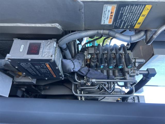 プロフィア 積載車 大型キャリア セルフローダー セーフティーローダー 12.2トン積み ユニックハイキャリア UL-150BRS ハイジャッキ ベッド付 ラジコン ウィンチ付 バックモニター ドライブレコーダー 後輪エアサス スペアキー ETC メッキパーツ 電動ミラー(22枚目)