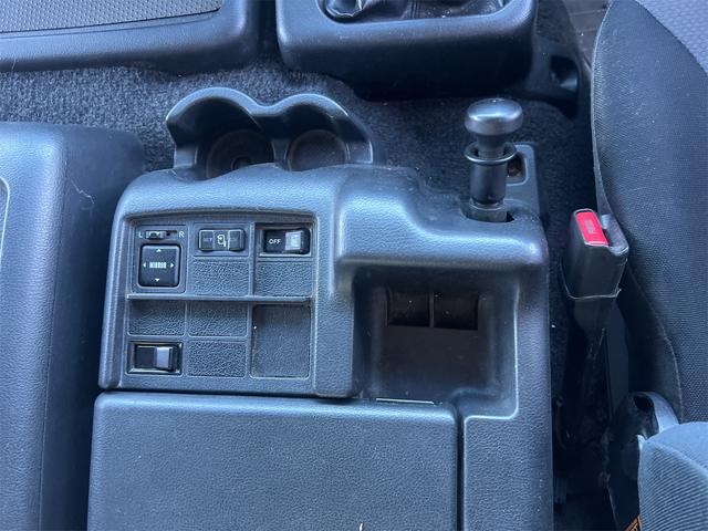 プロフィア 積載車 大型キャリア セルフローダー セーフティーローダー 12.2トン積み ユニックハイキャリア UL-150BRS ハイジャッキ ベッド付 ラジコン ウィンチ付 バックモニター ドライブレコーダー 後輪エアサス スペアキー ETC メッキパーツ 電動ミラー(24枚目)