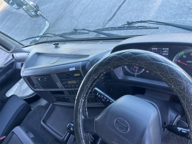 プロフィア 積載車 大型キャリア セルフローダー セーフティーローダー 12.2トン積み ユニックハイキャリア UL-150BRS ハイジャッキ ベッド付 ラジコン ウィンチ付 バックモニター ドライブレコーダー 後輪エアサス スペアキー ETC メッキパーツ 電動ミラー(31枚目)