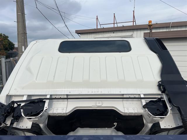 キャンター 積載車　キャリアカー　セルフローダー　セーフティーローダー　３トン積み　タダノフルフラット積載車　ラジコン　ウィンチ付　ナビ　バックカメラ　左右開閉アオリ　ＥＴＣ　ＡＴミッション　スペアキー（75枚目）