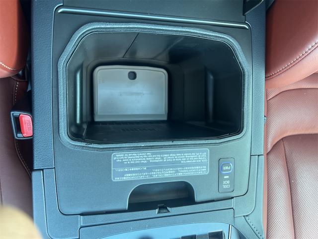 ＬＸ ＬＸ５７０　サンルーフ　三眼ＬＥＤライト　ナビＴＶ　パノラミックビユーモニター　ドライブレコーダー　ＥＴＣ　ＨＵＤ　クールボックス　シートヒーターとクーラー　レクサスセフティーシステム　クルーズ　パワバックドア（23枚目）