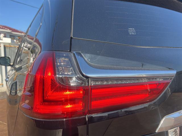 ＬＸ ＬＸ５７０　サンルーフ　三眼ＬＥＤライト　ナビＴＶ　パノラミックビユーモニター　ドライブレコーダー　ＥＴＣ　ＨＵＤ　クールボックス　シートヒーターとクーラー　レクサスセフティーシステム　クルーズ　パワバックドア（66枚目）