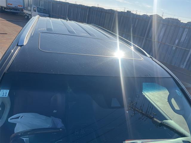 ＬＸ ＬＸ５７０　サンルーフ　三眼ＬＥＤライト　ナビＴＶ　パノラミックビユーモニター　ドライブレコーダー　ＥＴＣ　ＨＵＤ　クールボックス　シートヒーターとクーラー　レクサスセフティーシステム　クルーズ　パワバックドア（72枚目）