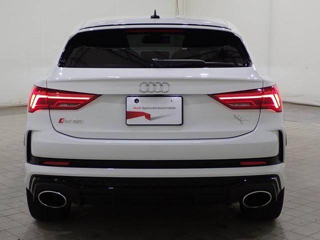 アウディ ＲＳ Ｑ３ スポーツバック