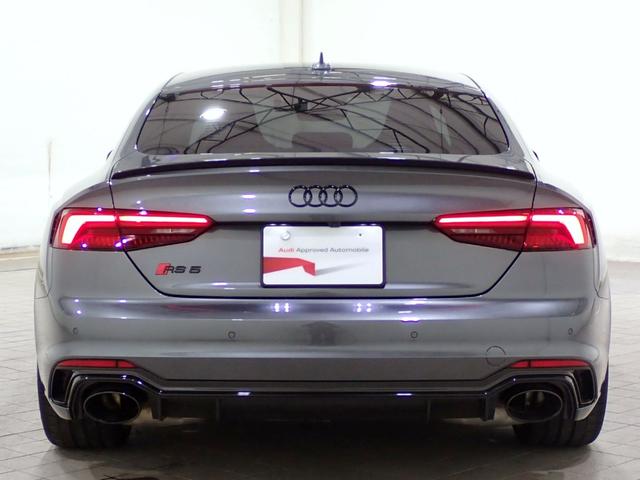 アウディ ＲＳ５スポーツバック