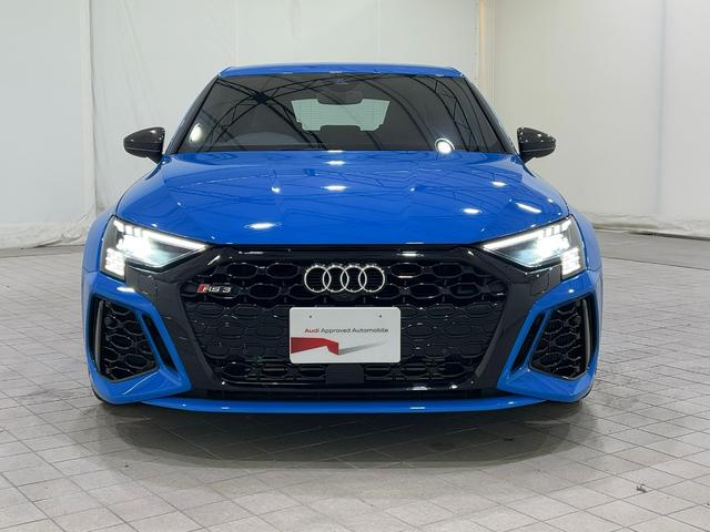 弊社Ａｕｄｉ西東京・Ａｕｄｉ立川・Ａｕｄｉ八王子の計４店舗ございます。他にも気になる車種等がございましたら、お伝えくださいませ。弊社の在庫からご紹介させていただきます！