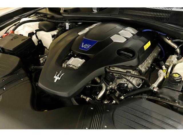 ギブリ S グランスポーツ 赤革 赤キャリパー 20インチホイール キーレス ナビTV シートヒーター ドラレコ アダプティブクルーズ 全方位カメラ パワーシート ETC LEDヘッドライト ワンオーナー(4枚目)