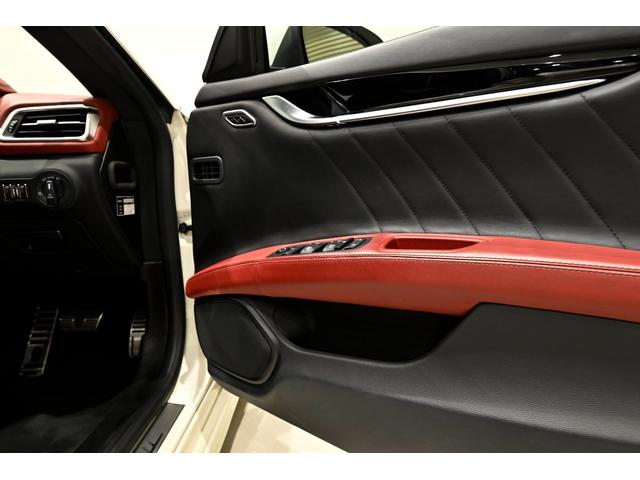 ギブリ S グランスポーツ 赤革 赤キャリパー 20インチホイール キーレス ナビTV シートヒーター ドラレコ アダプティブクルーズ 全方位カメラ パワーシート ETC LEDヘッドライト ワンオーナー(46枚目)