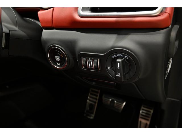 ギブリ S グランスポーツ 赤革 赤キャリパー 20インチホイール キーレス ナビTV シートヒーター ドラレコ アダプティブクルーズ 全方位カメラ パワーシート ETC LEDヘッドライト ワンオーナー(47枚目)