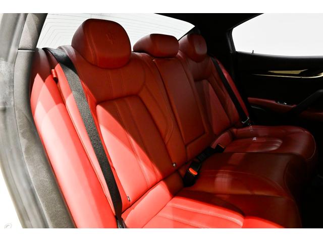 ギブリ S グランスポーツ 赤革 赤キャリパー 20インチホイール キーレス ナビTV シートヒーター ドラレコ アダプティブクルーズ 全方位カメラ パワーシート ETC LEDヘッドライト ワンオーナー(48枚目)