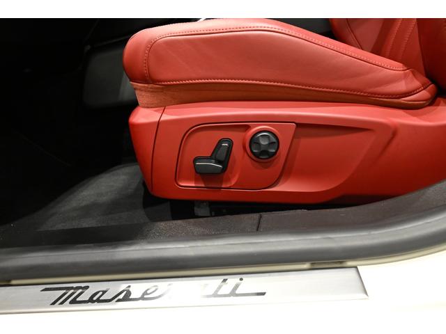 ギブリ S グランスポーツ 赤革 赤キャリパー 20インチホイール キーレス ナビTV シートヒーター ドラレコ アダプティブクルーズ 全方位カメラ パワーシート ETC LEDヘッドライト ワンオーナー(60枚目)