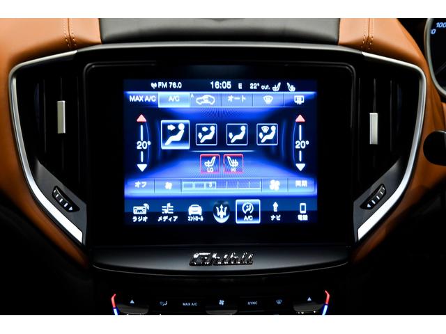 ギブリ グランスポーツ 茶革 レッドキャリパー アルカンターラヘッドライナー サンルーフ コーナーセンサー サラウンドビューカメラ 本革シート バックモニター スマートキー LED ターボ ナビTV 1オーナー ETC(23枚目)