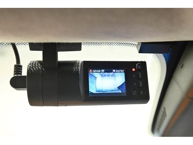 ギブリ グランスポーツ 茶革 レッドキャリパー アルカンターラヘッドライナー サンルーフ コーナーセンサー サラウンドビューカメラ 本革シート バックモニター スマートキー LED ターボ ナビTV 1オーナー ETC(33枚目)