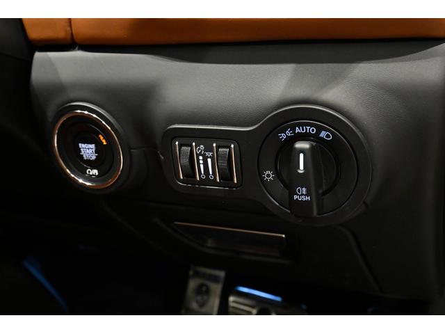 ギブリ グランスポーツ 茶革 レッドキャリパー アルカンターラヘッドライナー サンルーフ コーナーセンサー サラウンドビューカメラ 本革シート バックモニター スマートキー LED ターボ ナビTV 1オーナー ETC(56枚目)