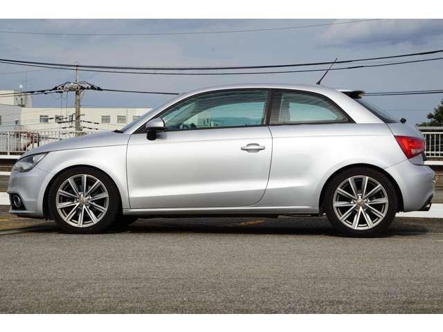 Ａ１ １．４ＴＦＳＩ　Ｂｌｕｅｔｏｏｔｈ接続　ナビ　ＥＴＣ　７速ＤＣＴ　ターボ　アイバッハ　レースチップ（17枚目）