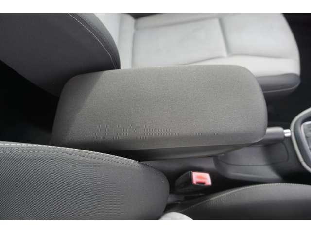 Ａ１ １．４ＴＦＳＩ　Ｂｌｕｅｔｏｏｔｈ接続　ナビ　ＥＴＣ　７速ＤＣＴ　ターボ　アイバッハ　レースチップ（54枚目）