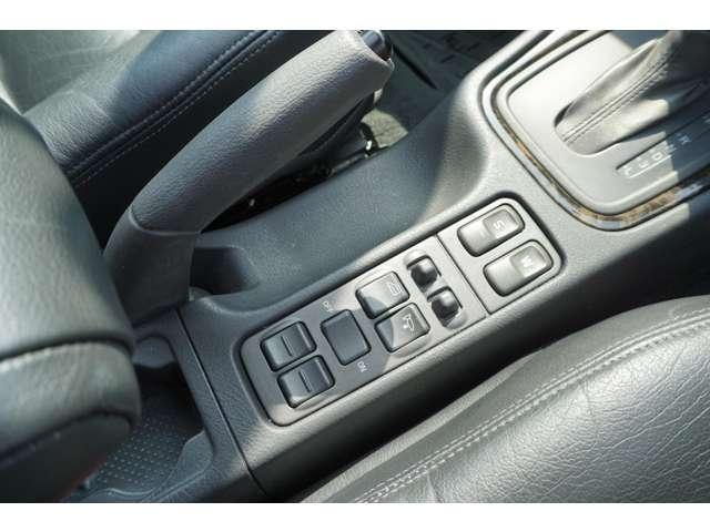 V40 ノルディック 夏冬タイヤ2SET 本革ヒーター ETC(36枚目)