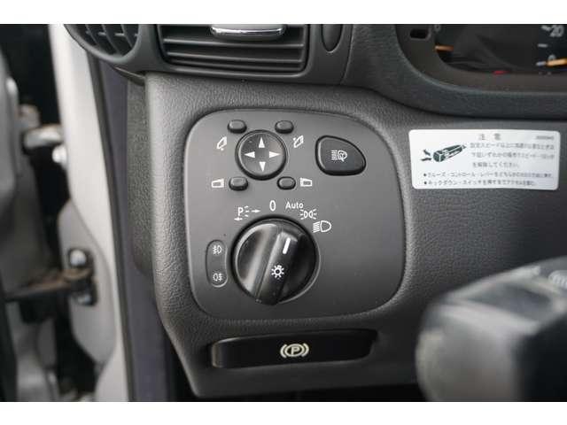 Cクラス C320 左H 記録簿 純正ナビ ETC 電動シート(42枚目)
