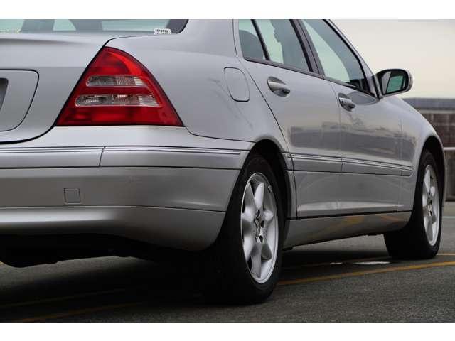 Cクラス C320 左H 記録簿 純正ナビ ETC 電動シート(70枚目)