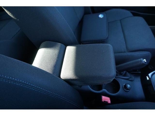 ジュリエッタ スポルティーバ　検２年　地デジナビＢカメラ　Ｂｌｕｅｔｏｏｔｈ接続　リアソナー　ＥＴＣ　キーレス（46枚目）