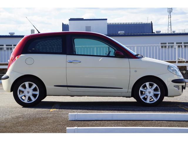 イプシロン 　１．４１６Ｖ　Ｄ．Ｆ．Ｎ　Ｂ－ＣＯＬＯＲＥ記録簿　禁煙　内外装特別色　検８／６　タイベル交換済　本革　純正ＢＯＳＥ　ＵＳＢ＆Ｂｌｕｅｔｏｏｔｈ接続　前後ドラレコ　ＥＴＣ　クルコン（14枚目）