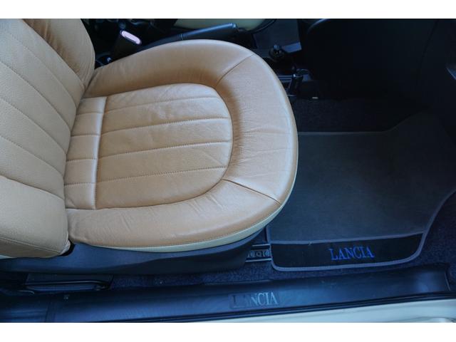 イプシロン 　１．４１６Ｖ　Ｄ．Ｆ．Ｎ　Ｂ－ＣＯＬＯＲＥ記録簿　禁煙　内外装特別色　検８／６　タイベル交換済　本革　純正ＢＯＳＥ　ＵＳＢ＆Ｂｌｕｅｔｏｏｔｈ接続　前後ドラレコ　ＥＴＣ　クルコン（42枚目）