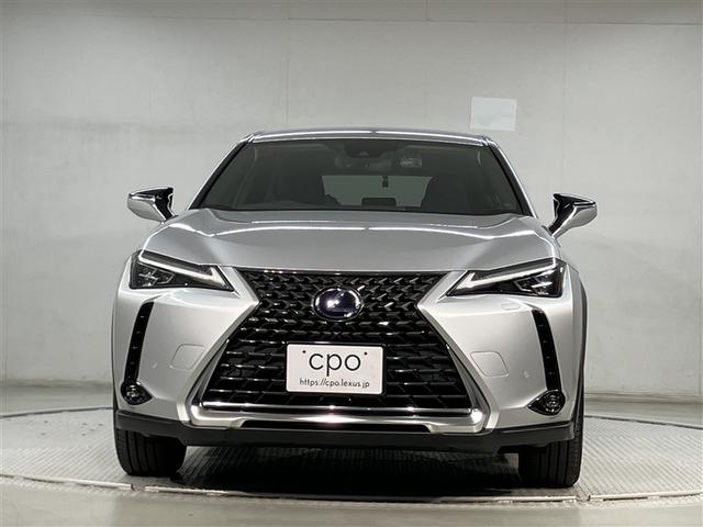 ＵＸ ＵＸ２５０ｈ　バージョンＣ　衝突被害軽減システム　ＥＴＣ　１７インチアルミホイール　オートクルーズコントロール　ＬＥＤヘッドランプ　オートマチックハイビーム　パワーシート　シートヒーター　メモリーナビ　ＤＶＤ再生　バックカメラ（5枚目）