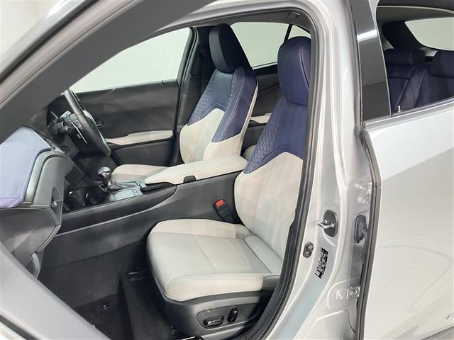 ＵＸ ＵＸ２５０ｈ　バージョンＣ　衝突被害軽減システム　ＥＴＣ　１７インチアルミホイール　オートクルーズコントロール　ＬＥＤヘッドランプ　オートマチックハイビーム　パワーシート　シートヒーター　メモリーナビ　ＤＶＤ再生　バックカメラ（15枚目）