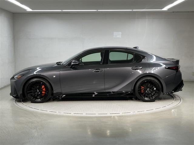 ＩＳ ＩＳ３００　ＦスポーツモードブラックＳ　衝突被害軽減システム　ＥＴＣ　アルミホイール　オートクルーズコントロール　レーンアシスト　ＬＥＤヘッドランプ　オートマチックハイビーム　パワーシート　シートヒーター　メモリーナビ　バックカメラ（3枚目）