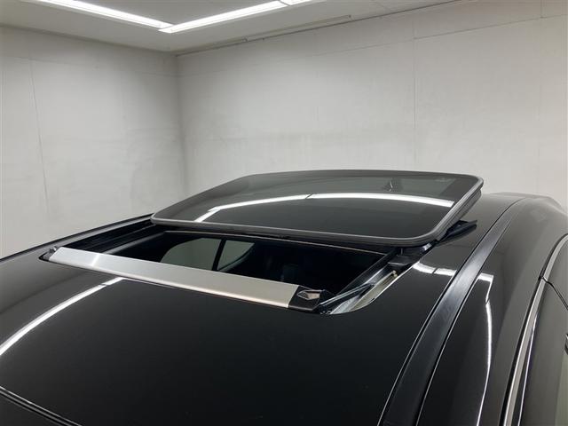 ＵＸ ＵＸ２５０ｈ　バージョンＬ　衝突被害軽減システム　ＥＴＣ　１８インチアルミホイール　オートクルーズコントロール　ＬＥＤヘッドランプ　電動リアゲート　オートマチックハイビーム　革シート　パワーシート　シートヒーター　メモリーナビ（18枚目）