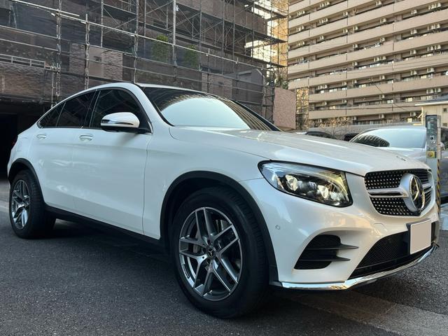 ＧＬＣ２２０ｄ　４マチッククーペスポーツ（本革仕様）　４ＷＤ　ＨＤＤナビ　ＥＴＣ　バックカメラ　革シート　サンルーフ　フルセグ　全周囲カメラ　電動リアゲート　シートヒーター　アイドリングストップ　アダプティブクルーズコントロール　ＵＳＢ入力端子(3枚目)