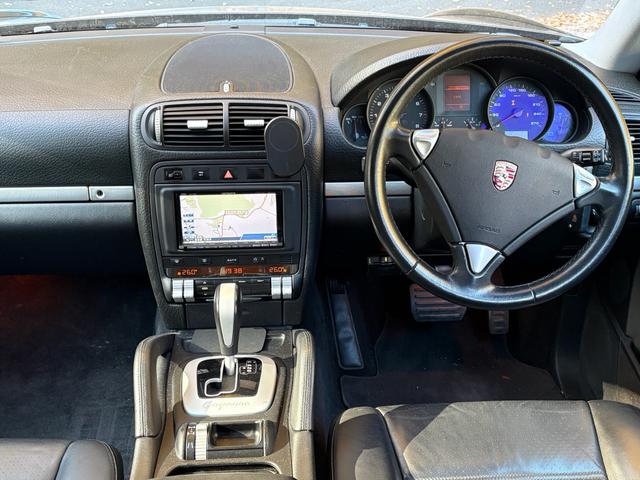 カイエン ベースグレード　タイヤ新品（19枚目）