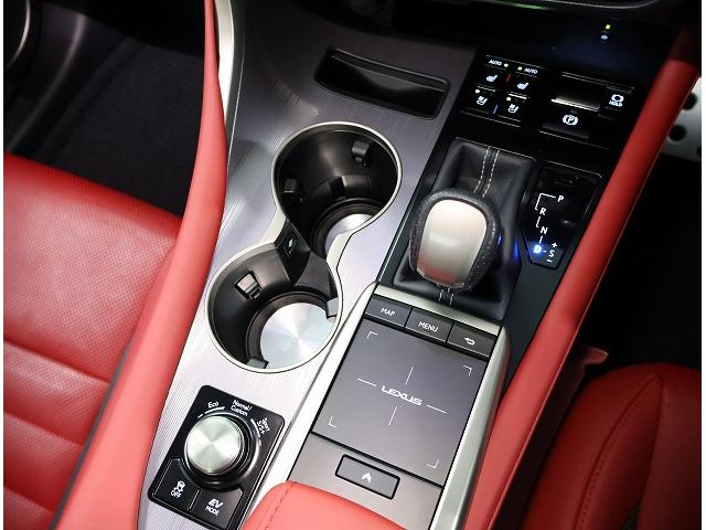 RX RX450h Fスポーツ TRD製エアロ パノラマルーフ マークレビンソンプレミアムサウンドシステム パノラミックビューモニター セカンドシートヒーター セカンドパワーシート 三眼フルLEDヘッドランプ 認定中古車CPO(25枚目)