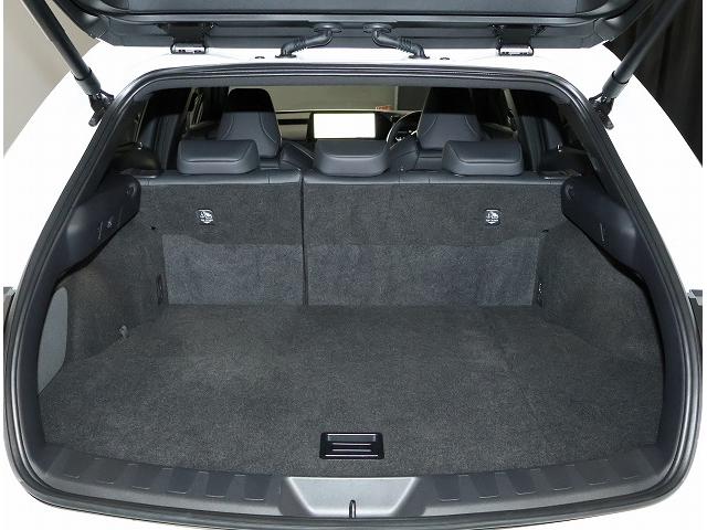 ＵＸ ＵＸ３００ｈ　Ｆスポーツ　全周囲カメラパノラミックビューモニター　ドライブレコーダー　認定中古車ＣＰＯ　ハイブリッド　Ｌ　Ｔｅｘシート　ベンチレーション機能付きシートエアコン（7枚目）