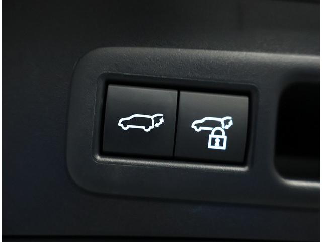 ＵＸ ＵＸ３００ｈ　Ｆスポーツ　全周囲カメラパノラミックビューモニター　ドライブレコーダー　認定中古車ＣＰＯ　ハイブリッド　Ｌ　Ｔｅｘシート　ベンチレーション機能付きシートエアコン（16枚目）