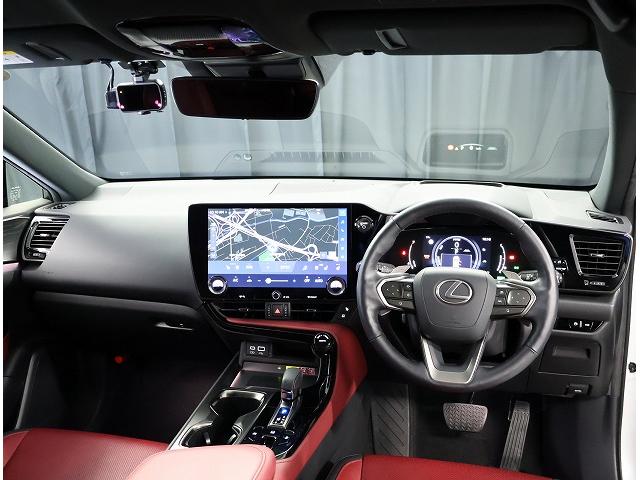 ＮＸ ＮＸ３５０ｈ　バージョンＬ　本革シート　アドバンスドパーク　おくだけ充電　社外ドライブレコーダー　ハイブリッド　２０インチアルミホイール　認定中古車ＣＰＯ（3枚目）