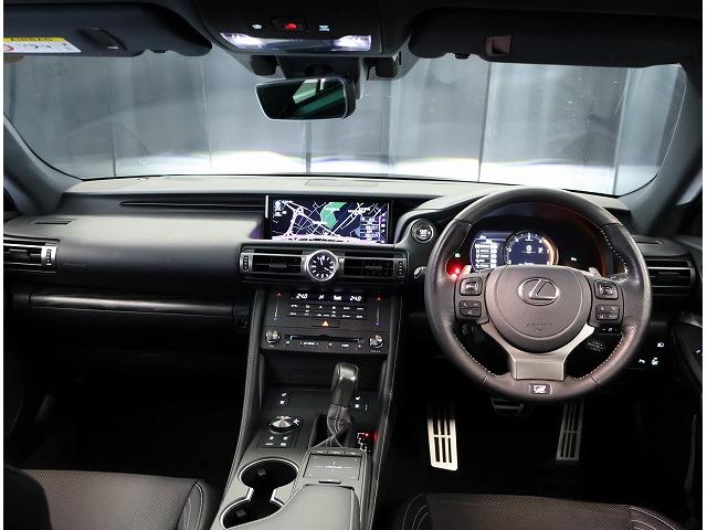 RC RC300 エモーショナルアッシュ 三眼フルLEDヘッドランプ 本革シート トルセンLSD オレンジブレーキキャリパ ターボ 認定中古車CPO 純正ナビ バックモニター(3枚目)