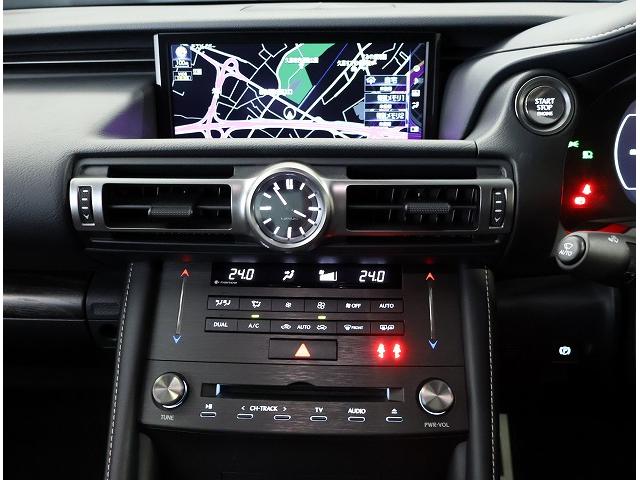 RC RC300 エモーショナルアッシュ 三眼フルLEDヘッドランプ 本革シート トルセンLSD オレンジブレーキキャリパ ターボ 認定中古車CPO 純正ナビ バックモニター(4枚目)