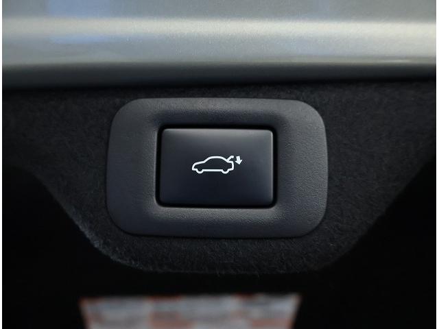 ＥＳ ＥＳ３００ｈ　バージョンＬ　マークレビンソンプレミアムサウンドシステム　セミアニリン本革シート　デジタルインナーミラー　リヤスポイラー　純正ナビ　バックモニター　ムーンルーフ　ハイブリット　認定中古車ＣＰＯ（20枚目）