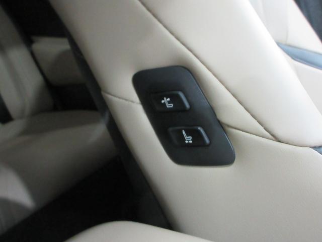 ＥＳ ＥＳ３００ｈ　バージョンＬ　マークレビンソンプレミアムサウンドシステム　セミアニリン本革シート　デジタルインナーミラー　リヤスポイラー　純正ナビ　バックモニター　ムーンルーフ　ハイブリット　認定中古車ＣＰＯ（35枚目）