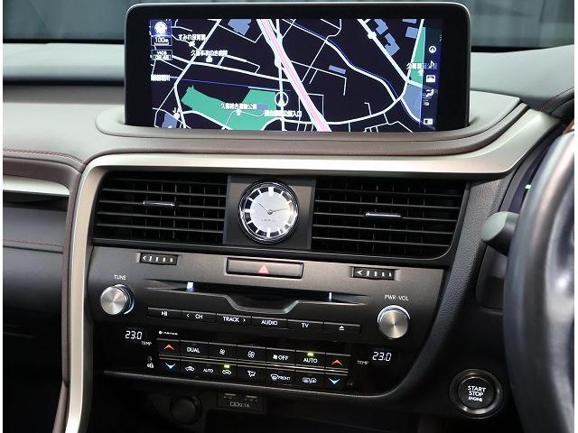 RX RX300 バージョンL セミアニリン本革シート ベンチレーション機能付きシートエアコン パノラマルーフ ルーフレール ターボ 純正ナビ バックモニター 認定中古車CPO(5枚目)