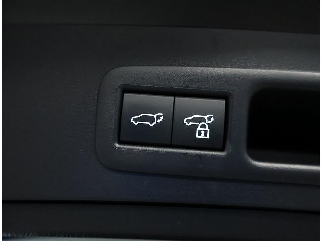 UX UX250h グレイスフル エクスプローラー 全周囲カメラパノラミックビューモニター ベンチレーション機能付きシートエアコン カラードアーチモール ハイブリット 認定中古車CPO(18枚目)