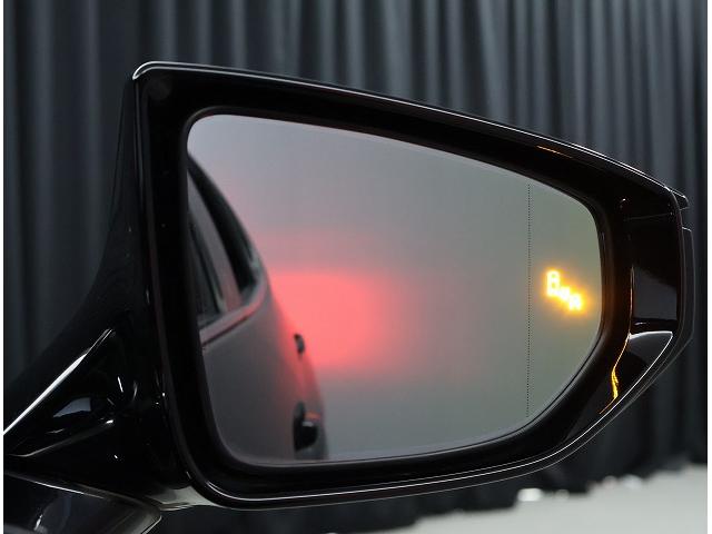 UX UX250h グレイスフル エクスプローラー 全周囲カメラパノラミックビューモニター ベンチレーション機能付きシートエアコン カラードアーチモール ハイブリット 認定中古車CPO(22枚目)