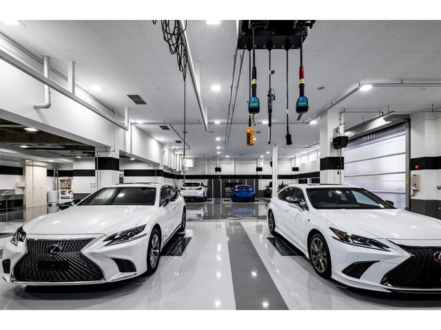 UX UX250h グレイスフル エクスプローラー 全周囲カメラパノラミックビューモニター ベンチレーション機能付きシートエアコン カラードアーチモール ハイブリット 認定中古車CPO(53枚目)