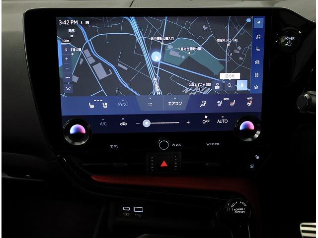 ＮＸ ＮＸ３５０ｈ　Ｆスポーツ　ＡＷＤ　本革シート　全周囲カメラパノラミックビューモニター　アドバンスドパーク　デジタルインナーミラー　オレンジブレーキキャリパ　ハイブリット　認定中古車ＣＰＯ（4枚目）