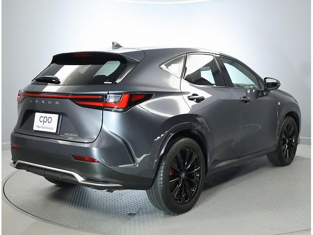 ＮＸ ＮＸ３５０ｈ　Ｆスポーツ　ＡＷＤ　本革シート　全周囲カメラパノラミックビューモニター　アドバンスドパーク　デジタルインナーミラー　オレンジブレーキキャリパ　ハイブリット　認定中古車ＣＰＯ（12枚目）